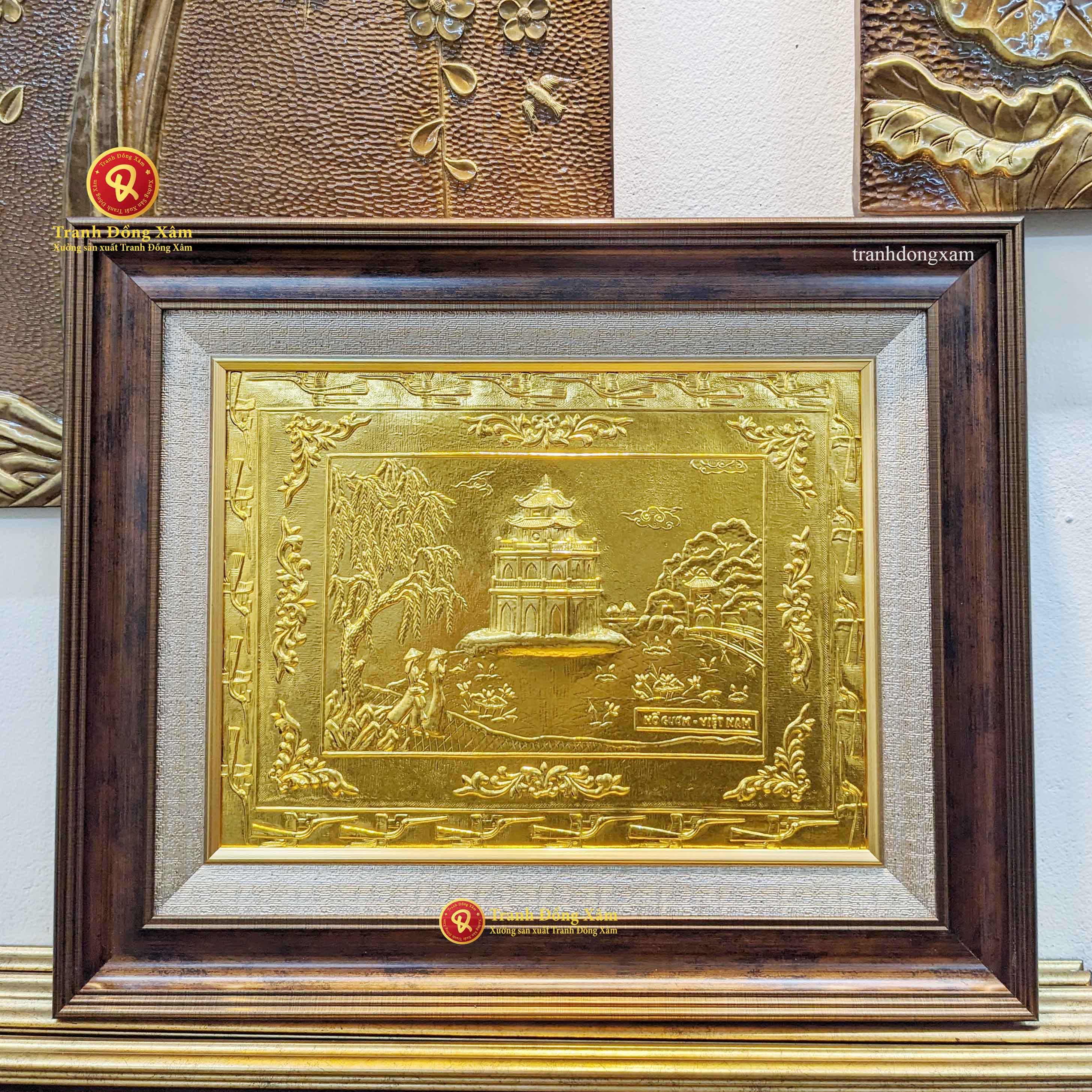 quà tặng hồ gươm dát vàng